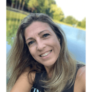 Ildiko Zavodny, Practitioner