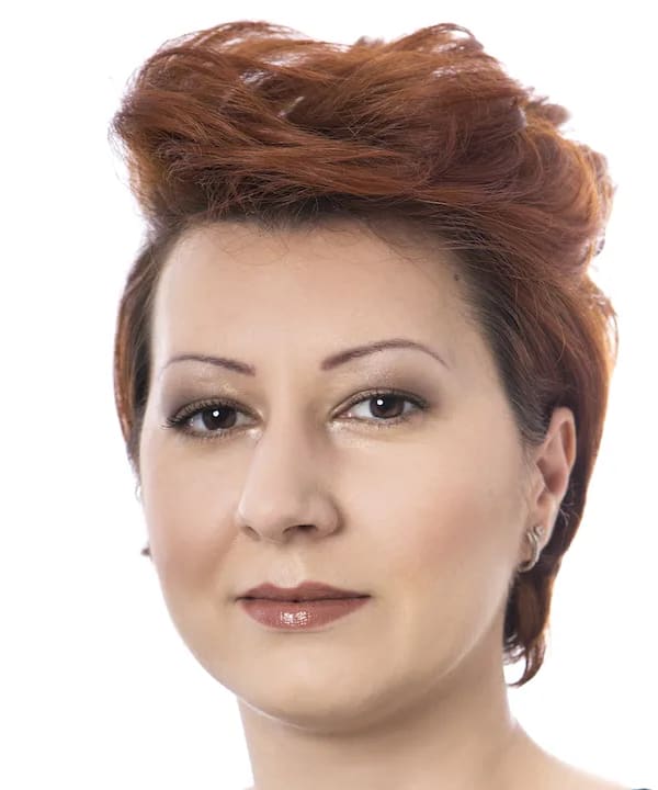 Corina Allan, Educator and Aromahead certification graduate