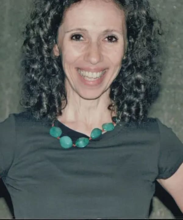 Gina Flores, Bodywork and Aromahead certification graduate