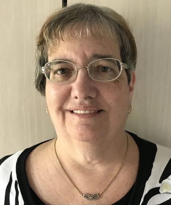 Robin Kessler, Clinical and Aromahead certification graduate