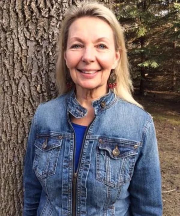 Mary Jo Serfin, Educator and Aromahead certification graduate