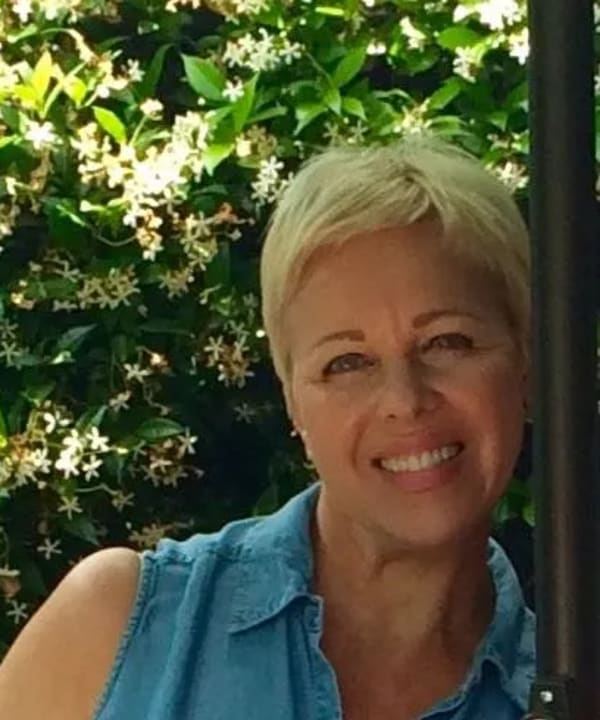 Sharon Mayberry, Practitioner and Aromahead certification graduate
