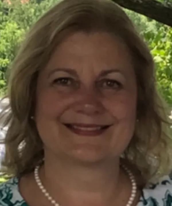 Deborah McKinney, Product Maker and Aromahead certification graduate