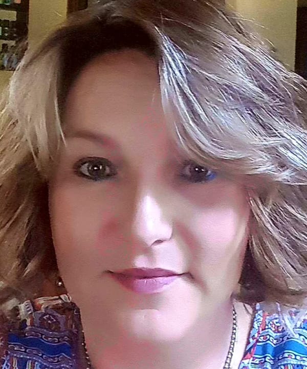 Martina Steege, Educator and Aromahead certification graduate