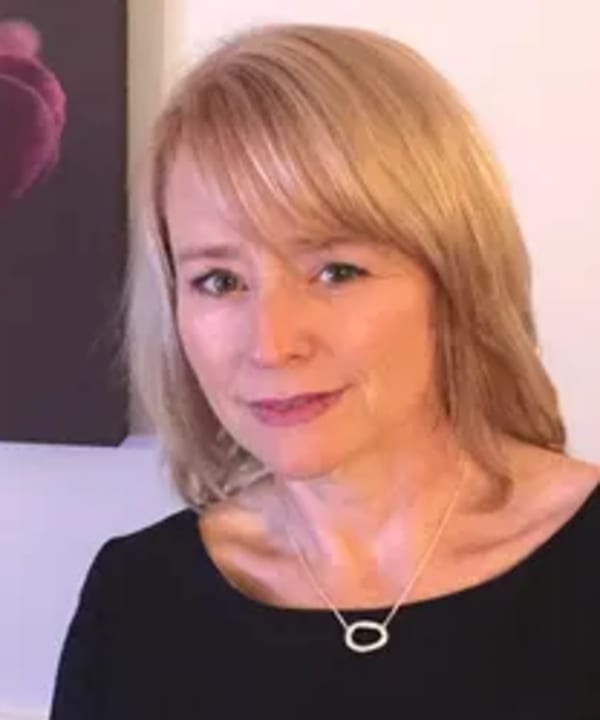 Edel Cleary, Educator and Aromahead certification graduate