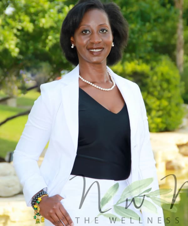 Calandra Eddington, Clinical and Aromahead certification graduate