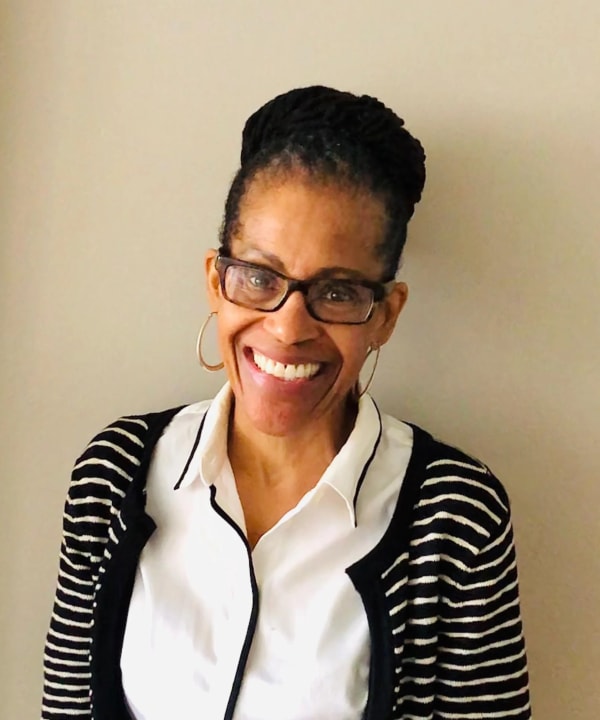 Robin Muse, Educator and Aromahead certification graduate