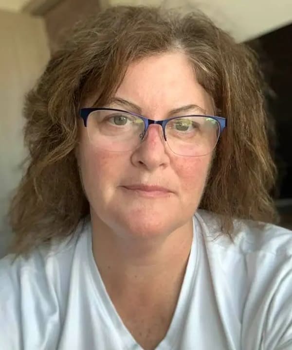 Paulette Holmes, Bodywork and Aromahead certification graduate