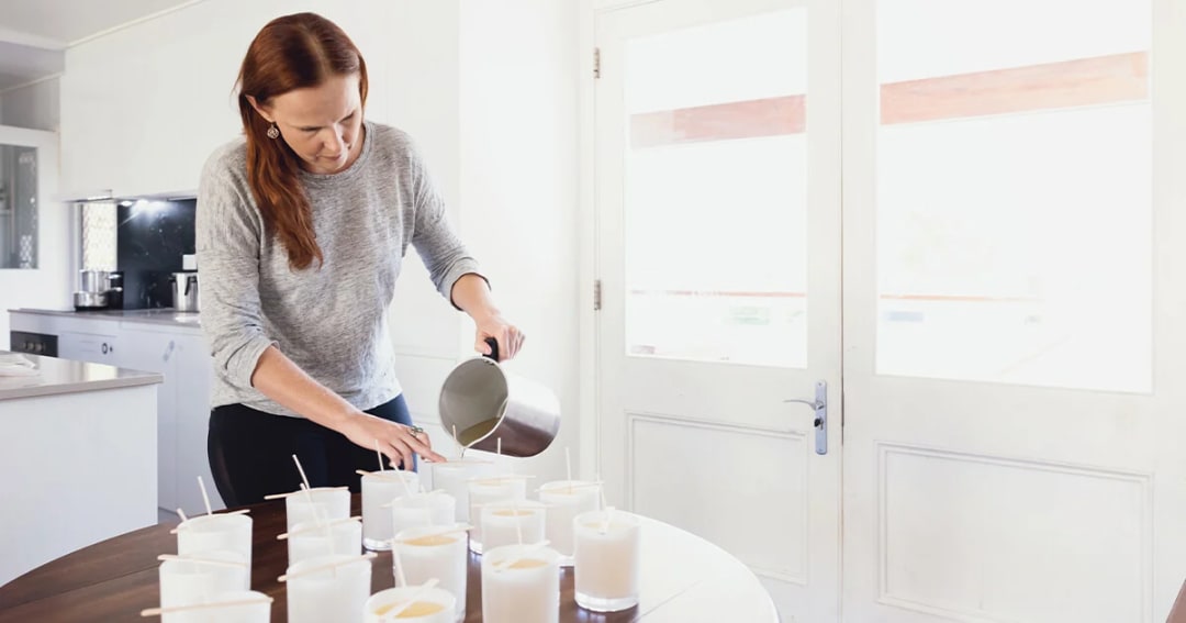 How To Make Natural Beeswax Candles with Essential Oils