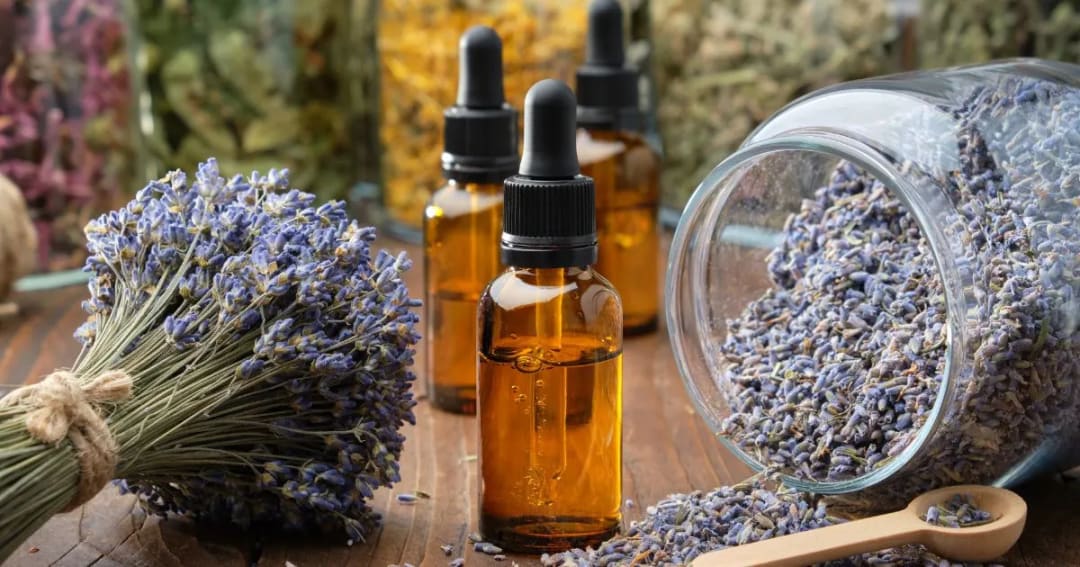 Try Helichrysum and Lavender Essential Oils for Bruises