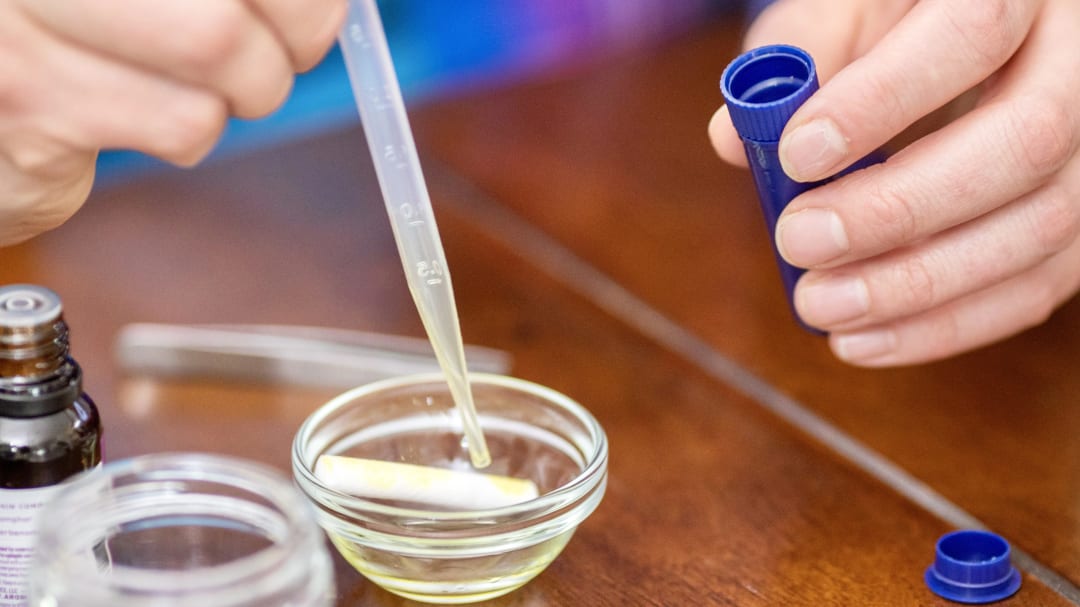 What is an aromatherapy inhaler? And what can I use it for?