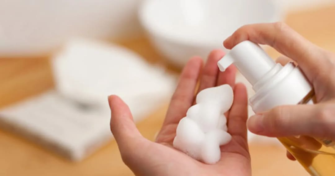 Make Your Own Cedar and Spice Foam Soap