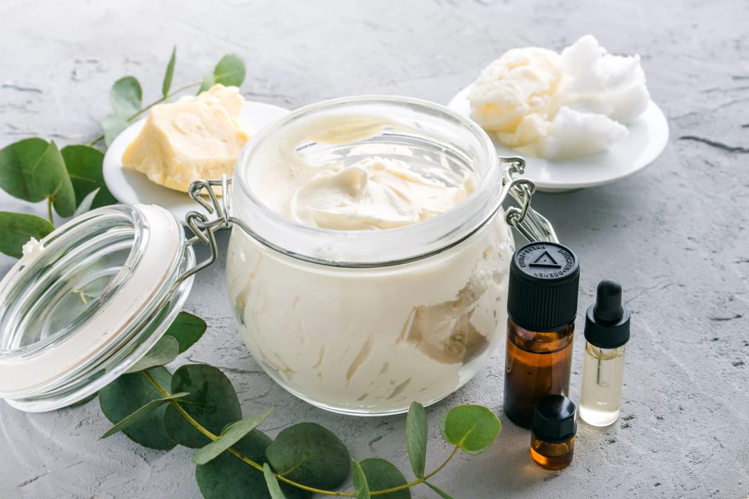 Orange's Spiked Belly Butter: Essential Oils for Digestion