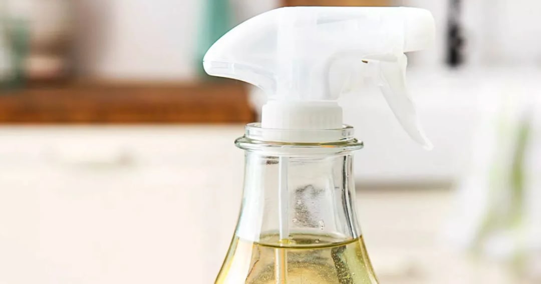The Best Smelling Natural Cleaning Spray with Essential Oils