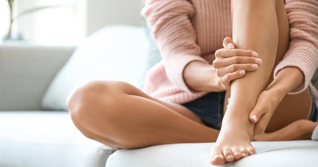 Petite Mint & Chamomile: Essential Oil Recipe for Muscle Cramps