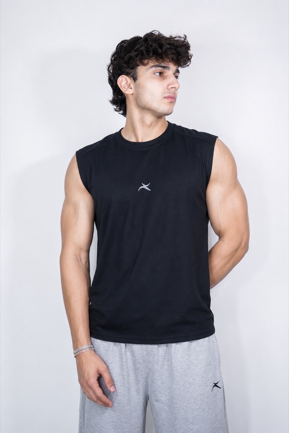 ZYROON Signature Essential Muscle Tank
