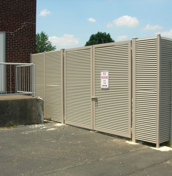 ALUMINUM FENCE