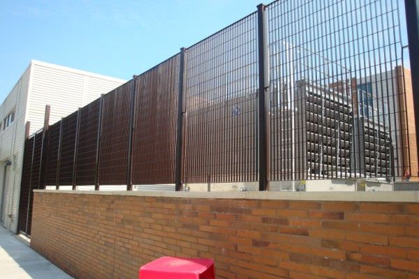 GALVANIZED STEEL FENCE