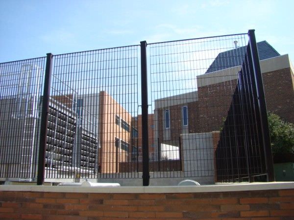 GALVANIZED STEEL FENCE