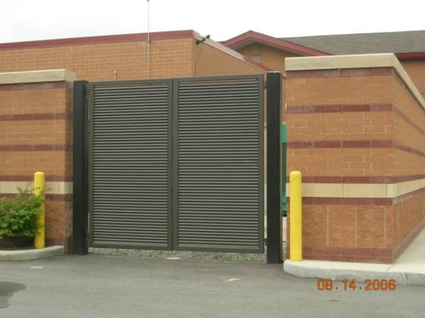 DOUBLE SWING GATE