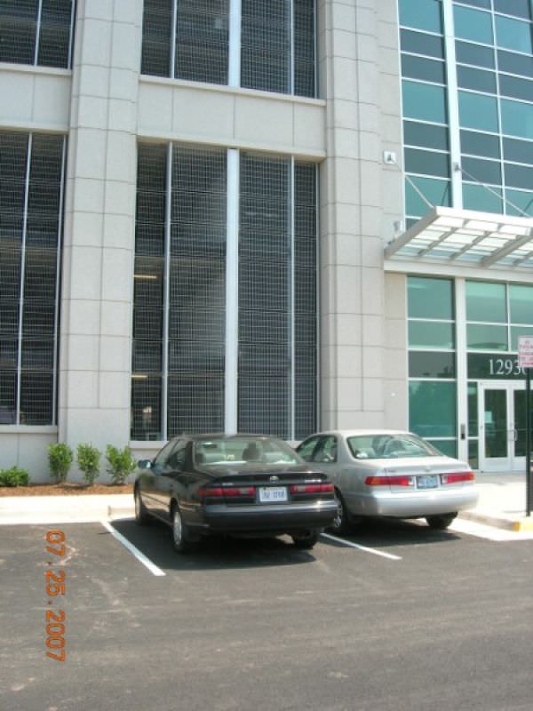 GALVANIZED STEEL GRILLE