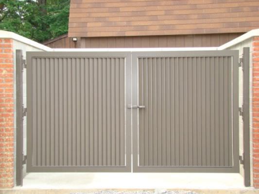 DOUBLE SWING GATE