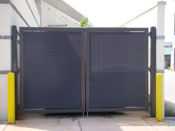 DOUBLE SWING GATE