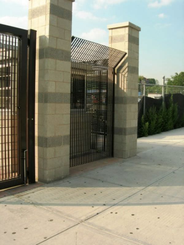 GALVANIZED STEEL FENCE