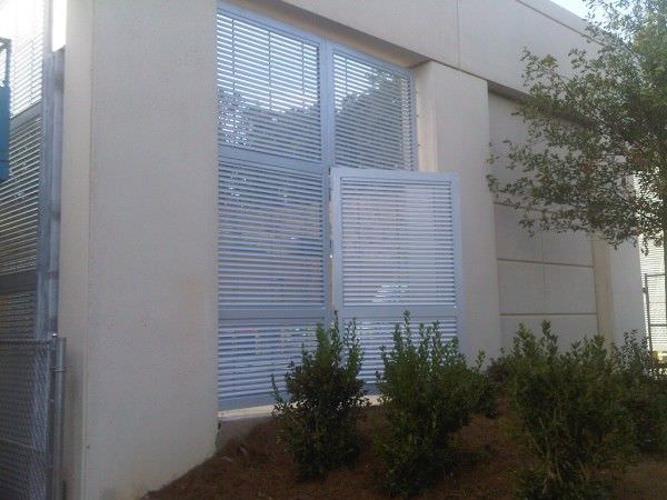 ALUMINUM FENCE