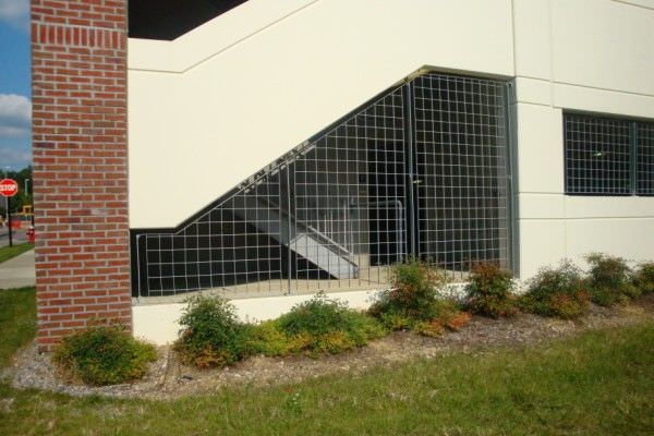 GALVANIZED STEEL GRILLE