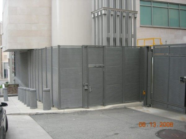 ALUMINUM FENCE