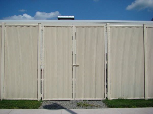 ALUMINUM FENCE