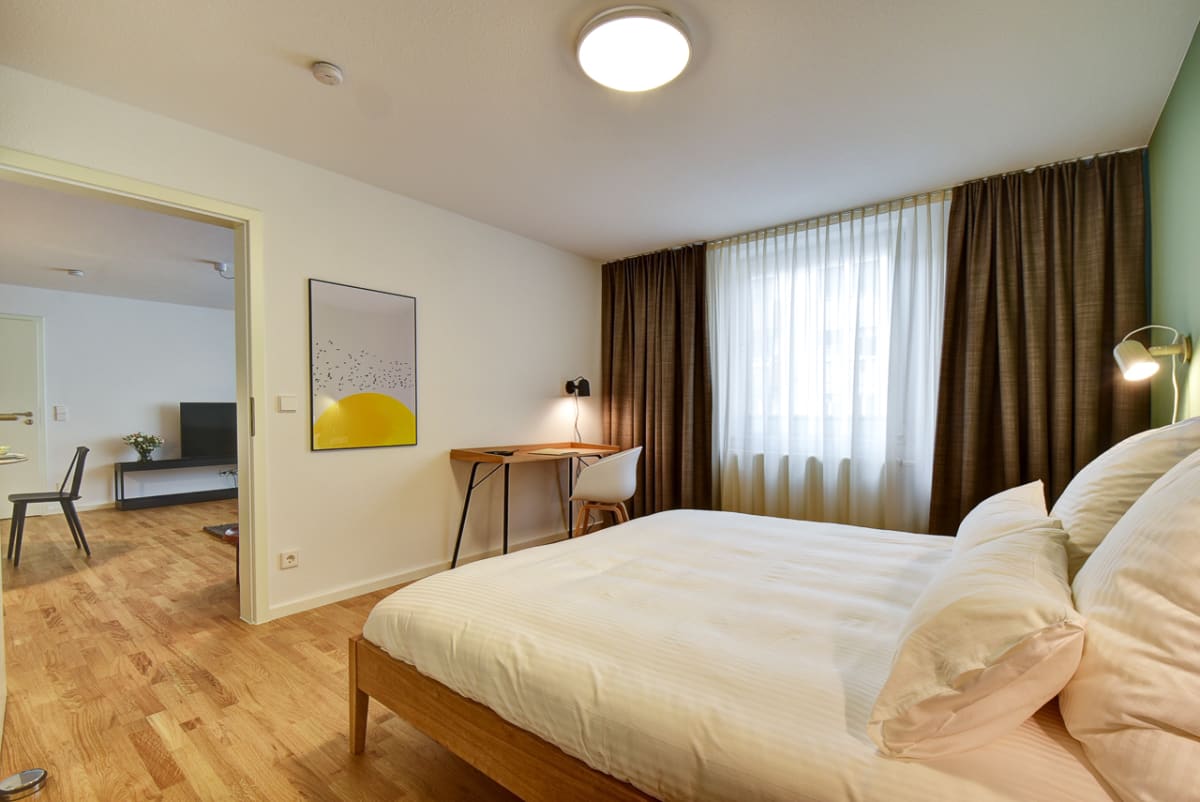 DESIGN TRIFFT KOMFORT – Geschmackvoll renovierte Wohnung mit Parkplatz 12