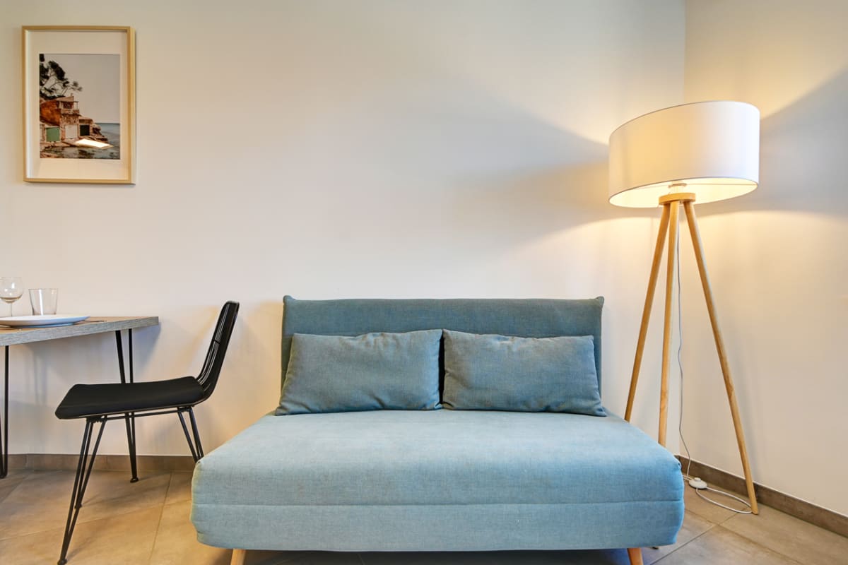 MODERN STYLE