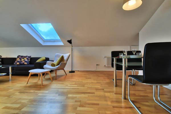 Voll ausgestattete Dachgeschosswohnung in Kornwestheim – Foto 3