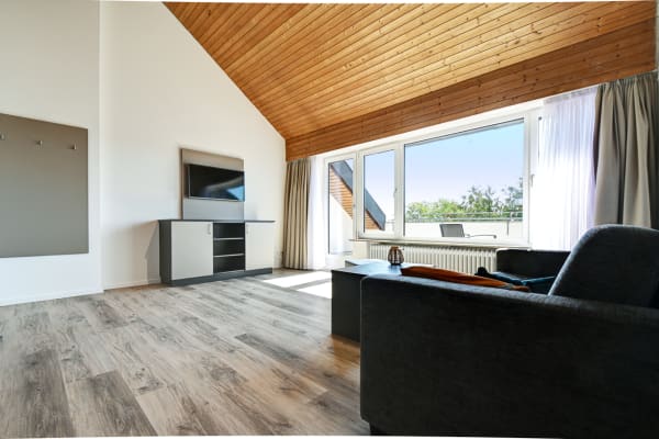 WOHNUNG MIT WEITBLICK – Foto 4