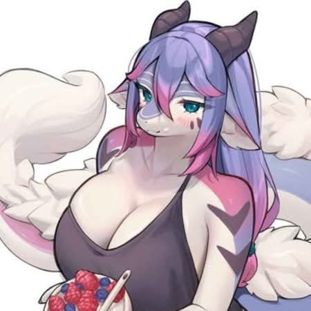 The cute dragon on your work Avatar