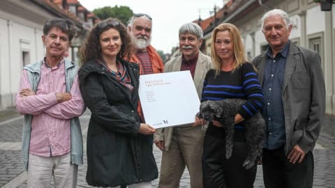 „Rajzoltunk egy költeményt…”