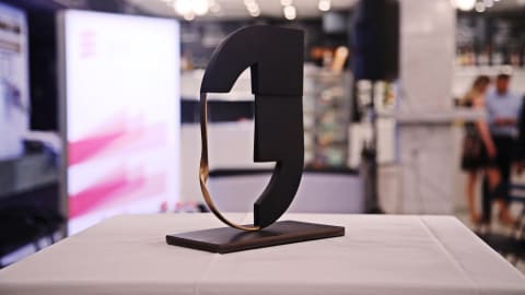 Ki kapja idén az Esterházy Irodalmi Díjat?