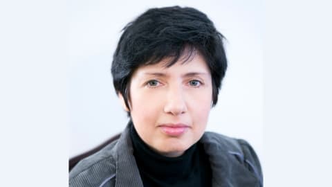 Aki Budapestről szervez fesztivált a Genfi-tó partján