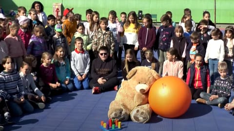„Remélem, hogy majd ezek a gyerekek egyszer valahogy békét teremtenek…”