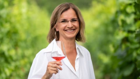 Debreczeni Mónika, Vylyan Szőlőbirtok és Pincészet