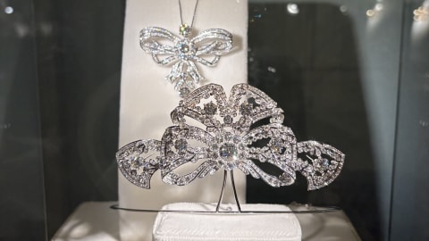 Időtálló pompa: birodalmakat túlélő ékszerek