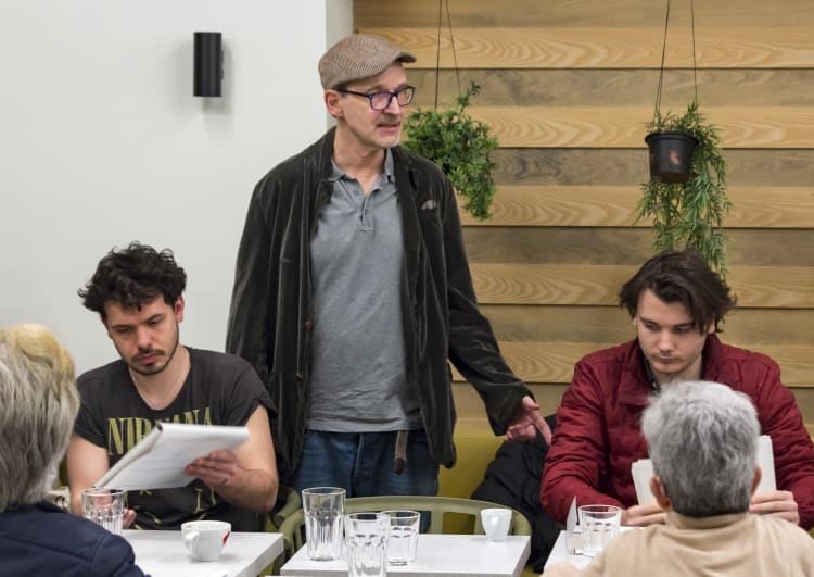 Zsótér Sándor az olvasópróbán (fotó: Horváth Máté)