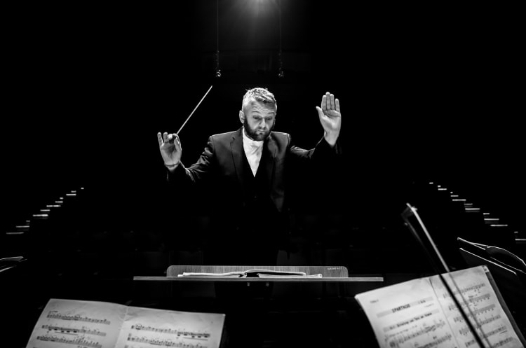 Kirill Karabics (fotó: Konrad Cwik)