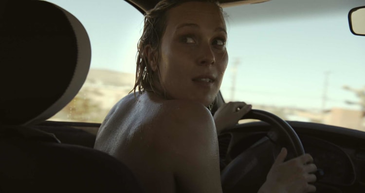 Lena Gora a Roving Woman című filmben (forrás: JUNO11 Distribution