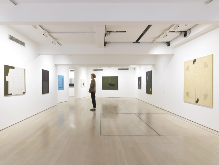 Konok Tamás egyéni kiállítása a londoni Annely Juda Fine Artban 2025-ben (fotó: Annely Juda Fine Art)