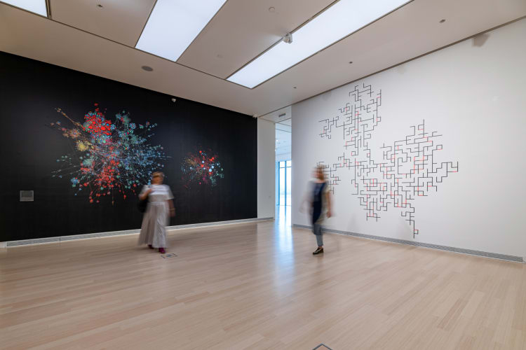 Dessin Design faltapéták a BarabásiLab kiállításon a ludwig Múzeumban (fotó: Csondor Ágnes)