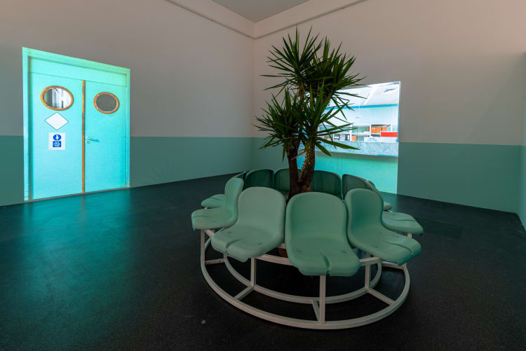 A kritikusok díját Nadežda Kirćanski, Semmi különös 1.0 című alkotása kapta (2018., helyérzékeny ambient installáció)