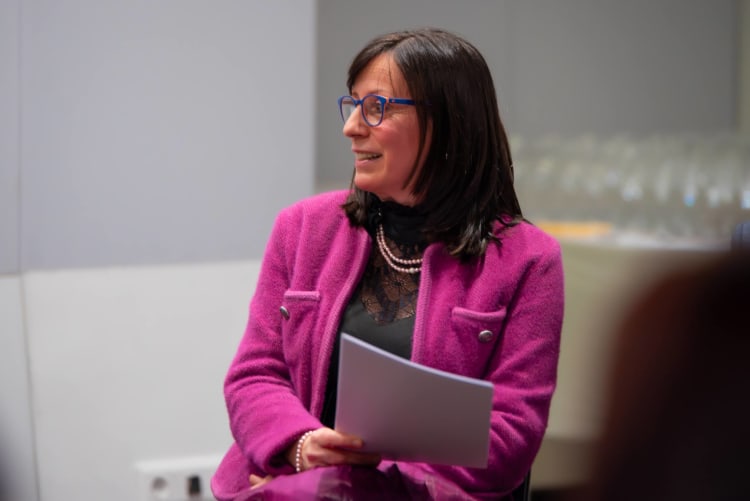 Varró Szilvia a Zeneakadémia Baráti Kör Szalonjának eseményén (fotó: Menyhárt-Török Adél)